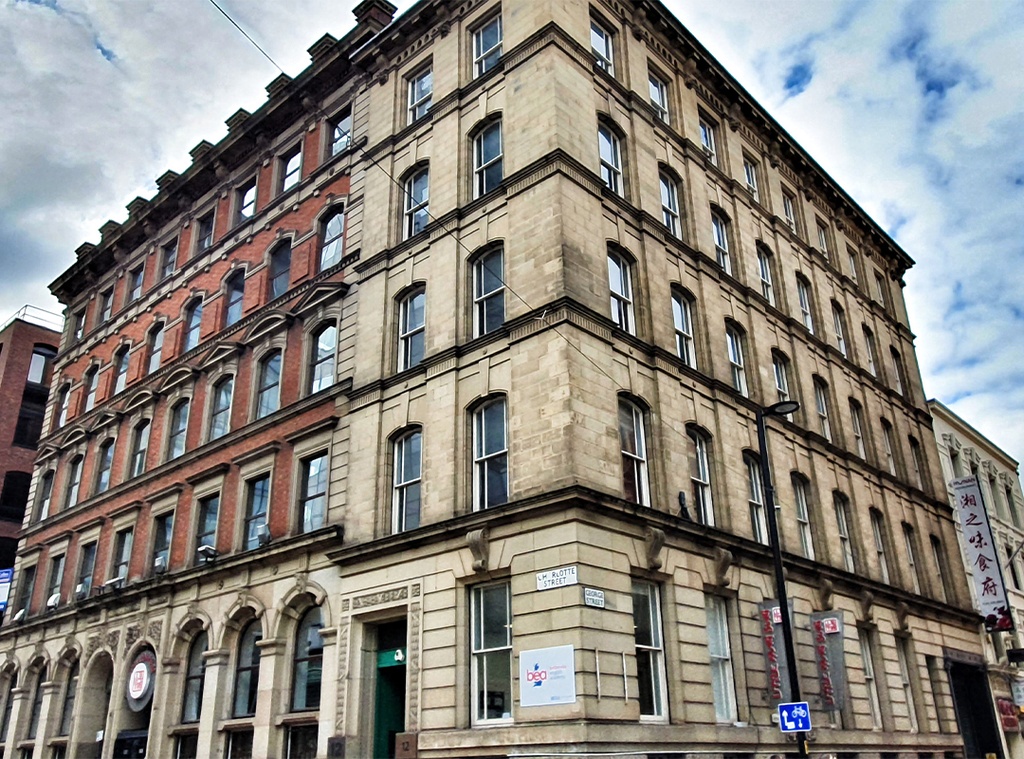 بيا - مانشستر