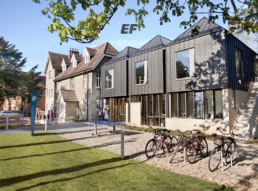 إي أف - كامبريدج