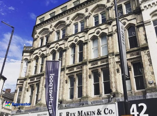 بيزووتر - ليفربول